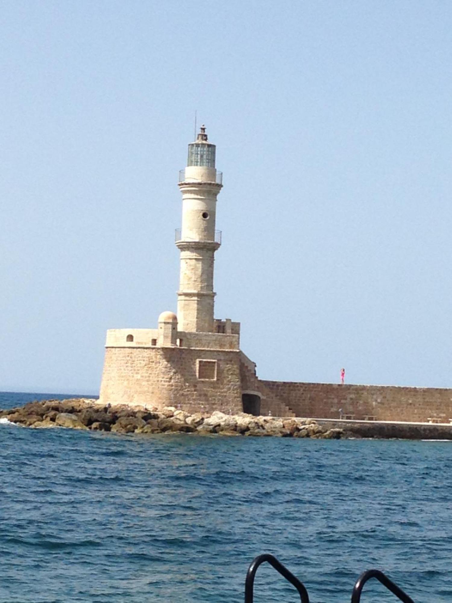 W Chania (Crete)